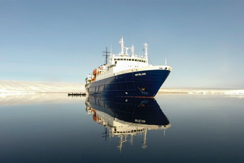 Islas Malvinas,  Georgias del Sur y Península Antártica salida 20/10/2027