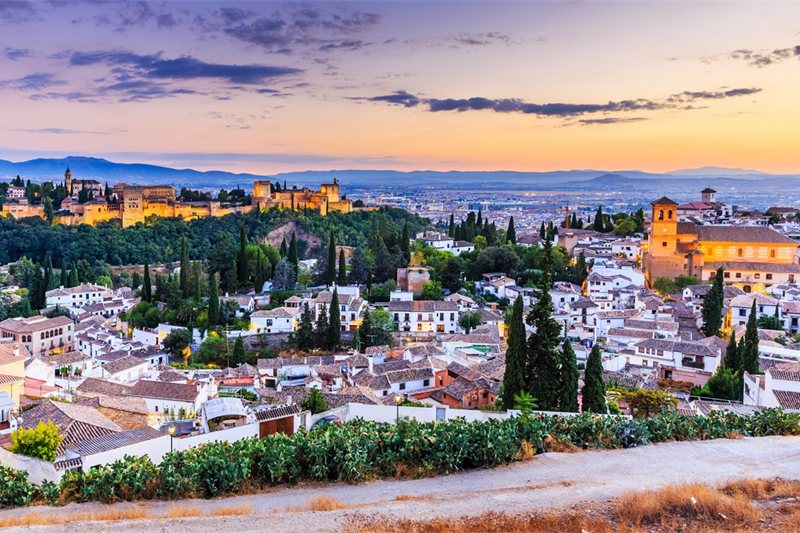 Viajar por Madrid, Andalucía, Portugal Y País Vasco con Lourdes (Sin Alhambra)