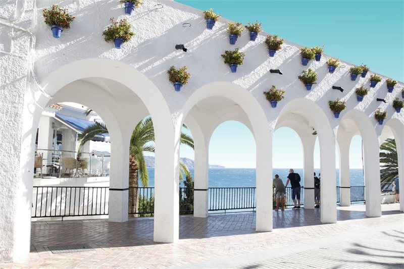 Viajar por Andalucia en tren AVE (Alta Velocidad)