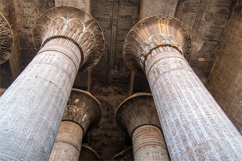 Viajar por Egipto con Alejandría, Oasis de Siwa y Crucero por el Nilo
