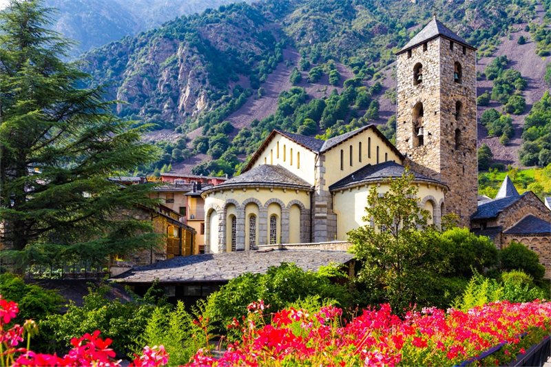 Viajar por París, Lourdes, Andorra y Barcelona con Paris