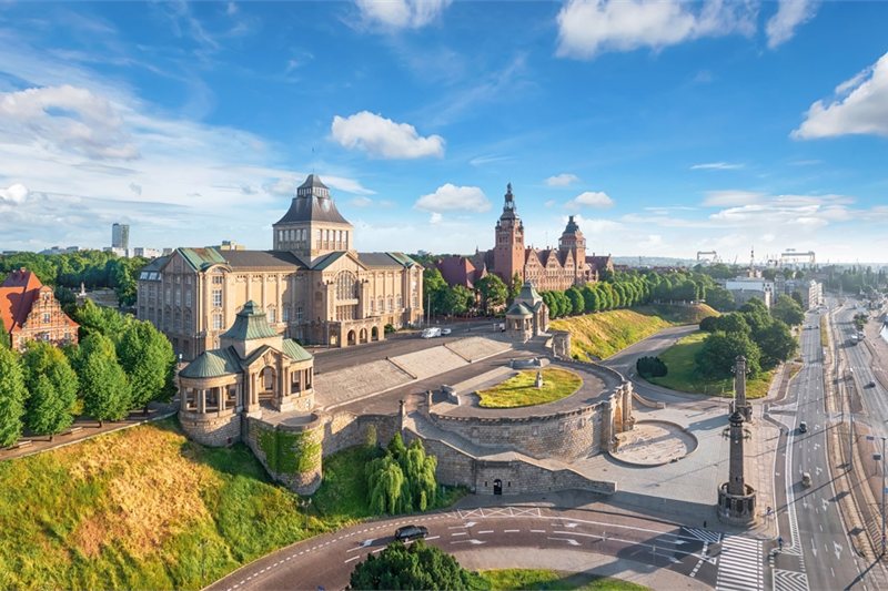 Viajar por Fiordos Legendarios y Norte de Polonia