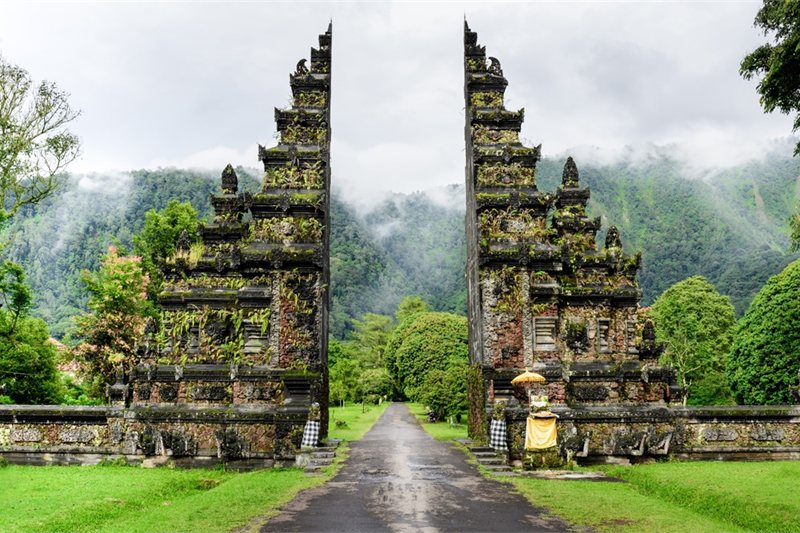 Viajar por Descubre Tailandia, Singapur y Bali