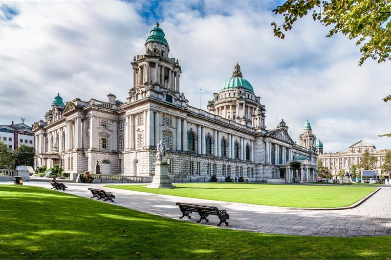 Viajar por Inglaterra, Escocia e Irlanda y las Capitales Imperiales - Final en Praga