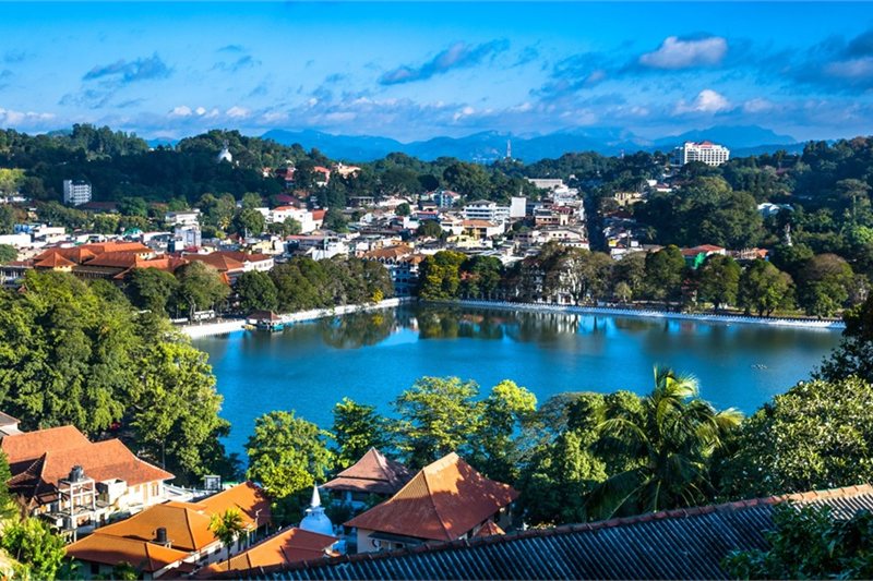 Viajar por Sri Lanka con mil experiencias