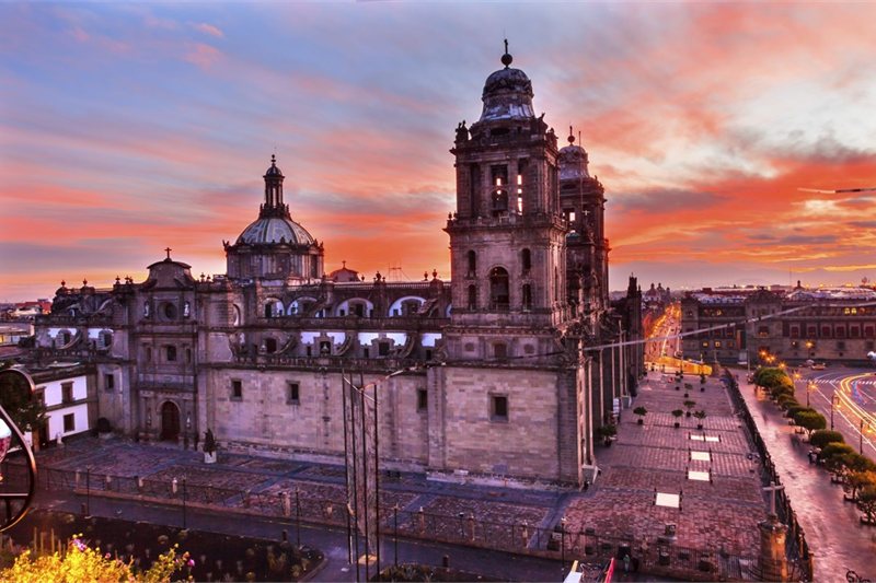 Viajar por Raíces y Rutas Mexicanas