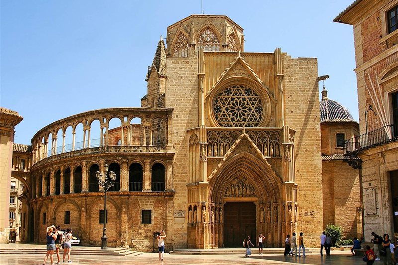 Viajar por Ronda Andaluza, Cataluña y Levante 