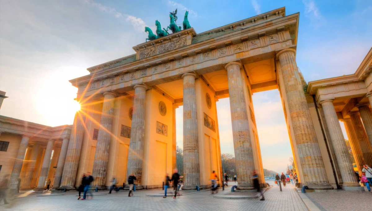 Alemania y Capitales Escandinavas Fin Helsinki